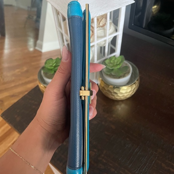 Blue Salvator Ferragamo 💙 - Picture 9 of 10